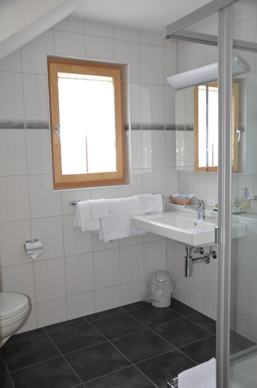 Hotel Gasthof Kreuz Вельшенрор Экстерьер фото